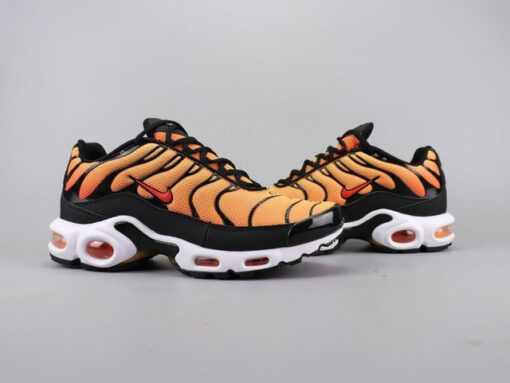 NIKE AIR MAX PLUS OG SUNSET ORANGE - Image 2