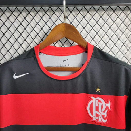 Camisa Retrô do Flamengo 2000/01 Home - Image 4