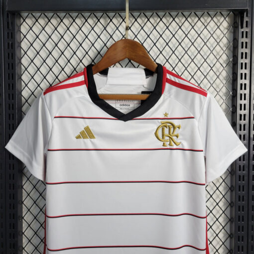 Kit Infantil Flamengo Away 23/24 - Image 3