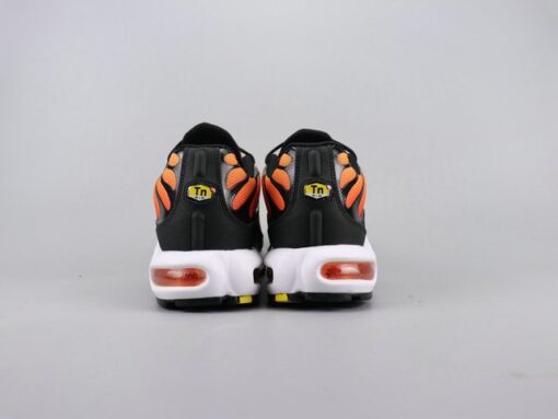 NIKE AIR MAX PLUS OG SUNSET ORANGE - Image 5