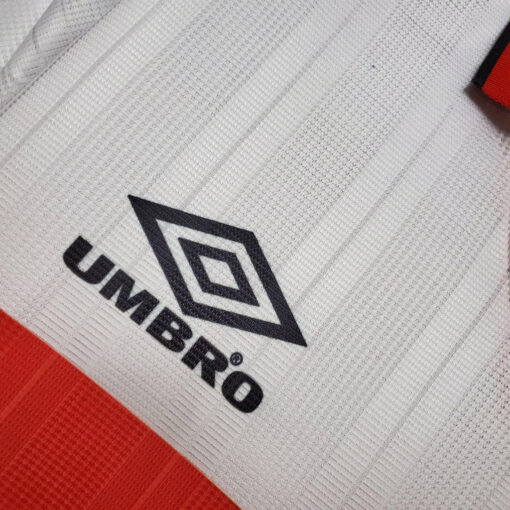 Camisa Retrô do Flamengo 1994/95 Away - Image 6