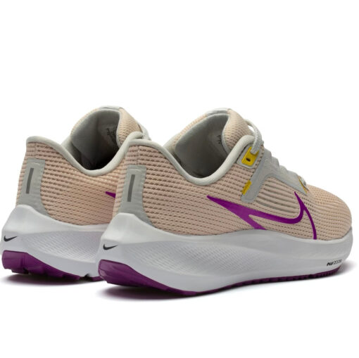 Tênis Nike Air Zoom Pegasus - Feminino - Image 4