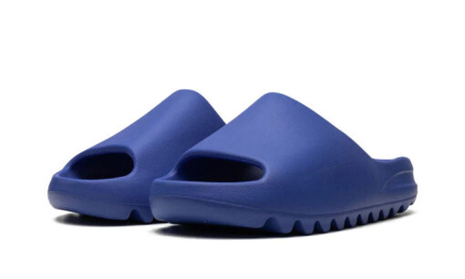 Yeezy Slide Azure - Image 2