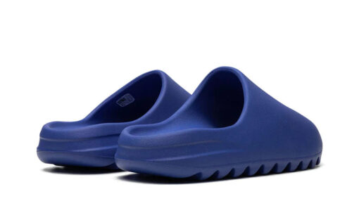 Yeezy Slide Azure - Image 3