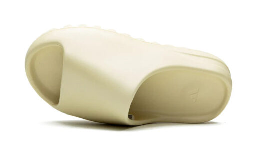 Yeezy Slide Bone - Image 4