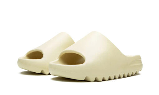 Yeezy Slide Bone - Image 3