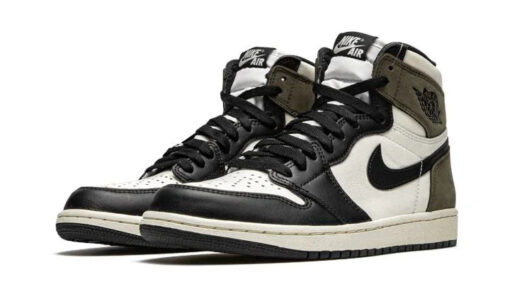 Air Jordan 1 High Dark Mocha - Image 2