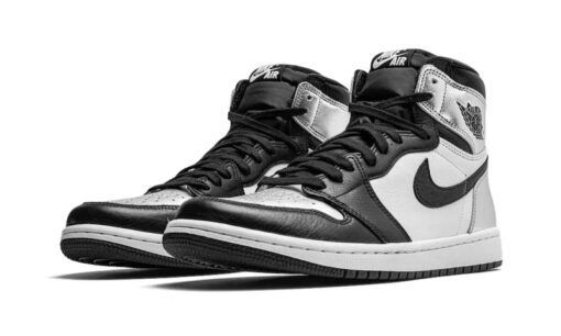 Air Jordan 1 High Silver Toe - Image 2