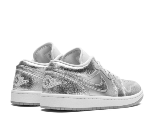 Air Jordan 1 Low 'Metallic Silver' Prata - Image 4