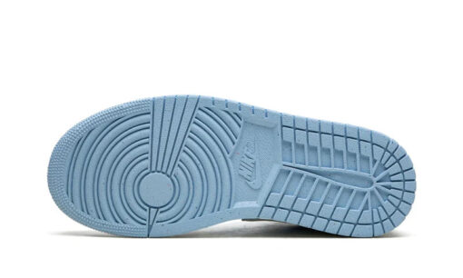 Air Jordan 1 Low Reverse Ice Blue - Image 4