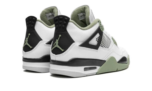 Air Jordan 4 Seafoam - Image 4