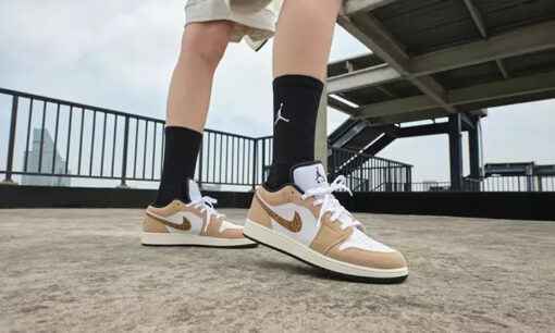 Air Jordan 1 Low SE Brown Elephant - Image 5