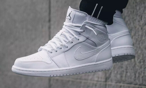 Air Jordan 1 Mid Triple White - Image 3