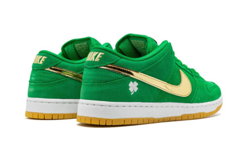 Tênis Nike Dunk Low SB 'Patricks Day' Verde - Image 4