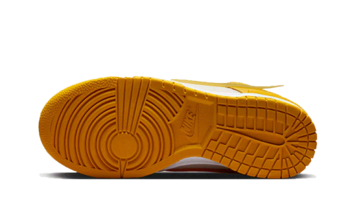 Dunk Low Twist Vivid Sulfur - Image 3