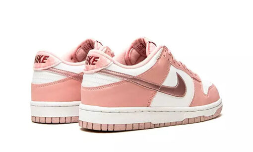 Dunk Low Pink Velvet - Image 3