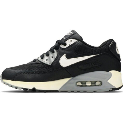 Tênis Nike Air Max 90 Essential Black Wolf Grey - Image 2