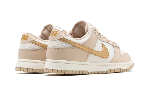 Nike Dunk Low 'Metallic Gold' Dourado - Image 4