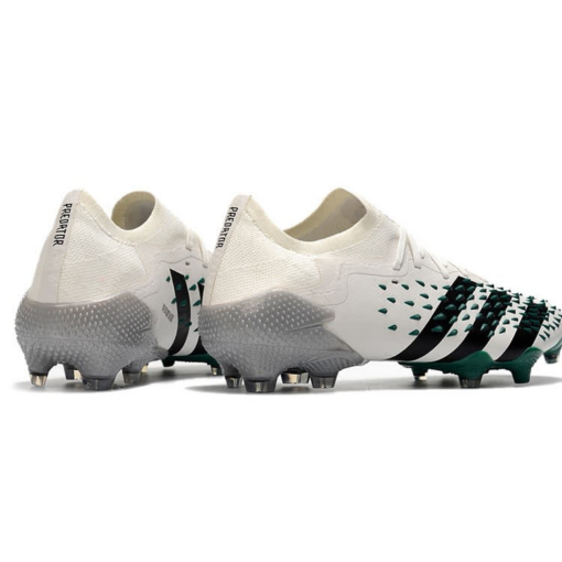 CHUTEIRA ADIDAS PREDATOR FREAK - Image 2