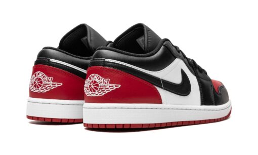 Nike Air Jordan 1 Low 'Bred Toe 2.0' Vermelho - Image 3